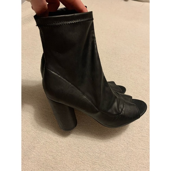 Steve Madden Urbanite Open Toe 4 in. Round Heel Ankle Bootie Black Chic Size 8.5 - Picture 7 of 9